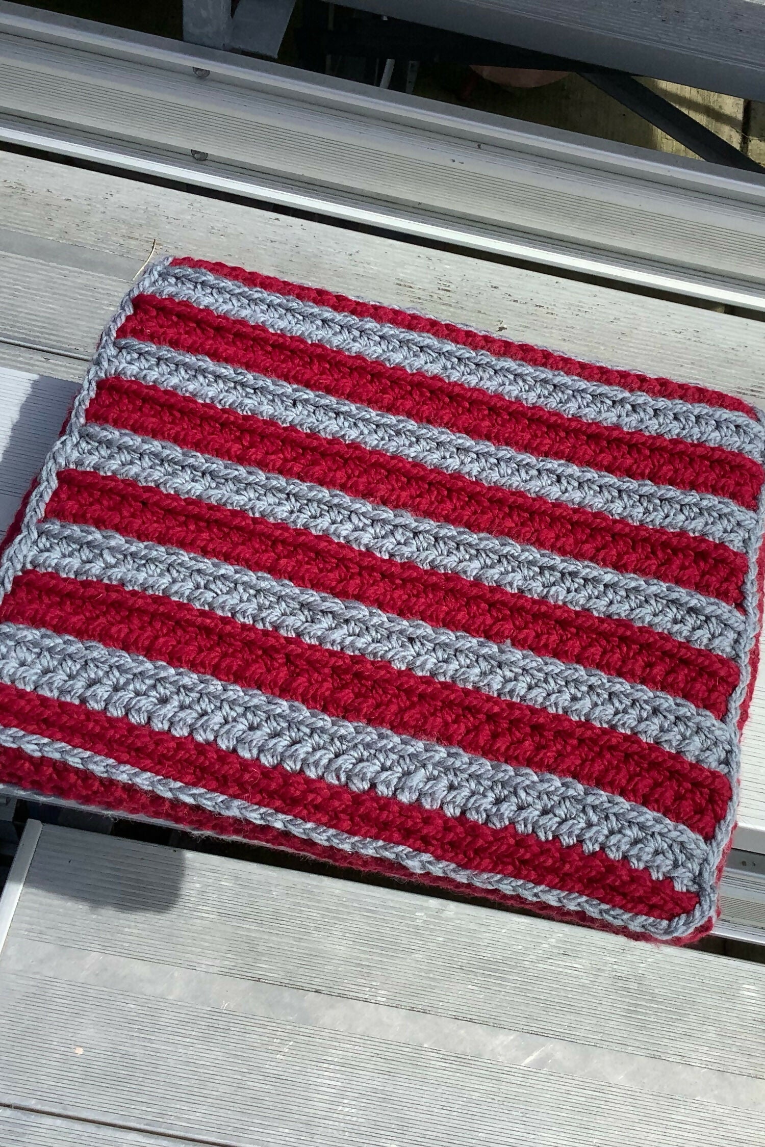 Go Team Go Bleacher Cushion (Crochet)